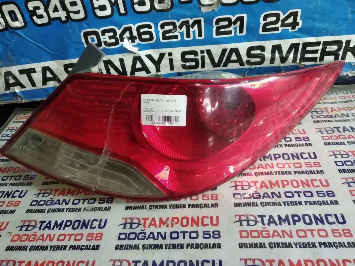 Hyundai Accent Sağ Stop Orjinal Çıkma 17