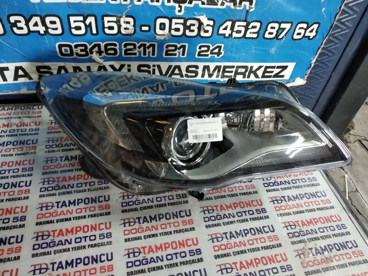 Opel Insignia Sağ Far 15-18