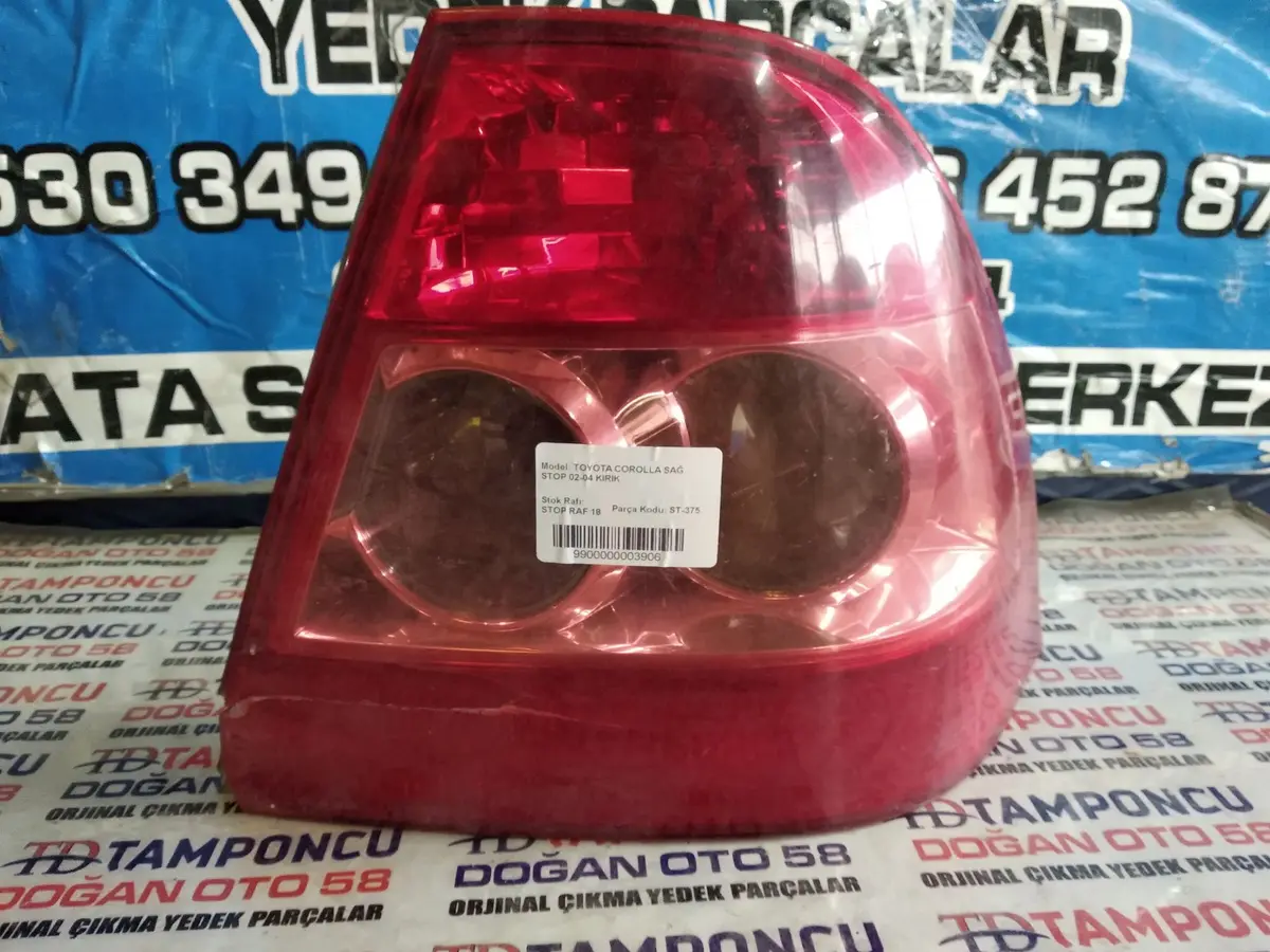 Toyota Corolla Sağ Stop Orjinal Çıkma 02-04
