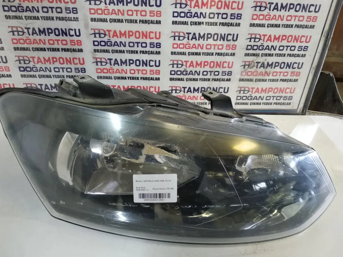 Volkswagen Polo Sağ Far 10-14
