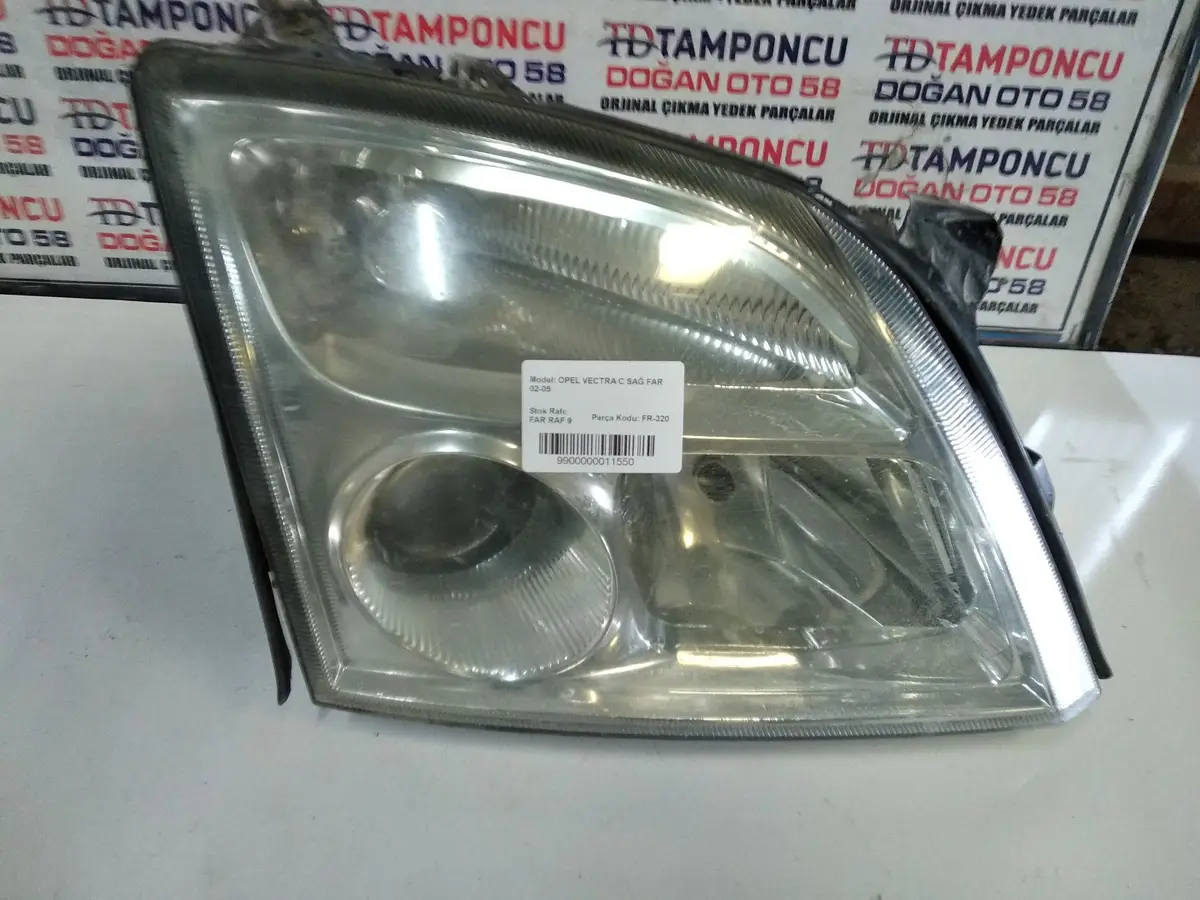 Opel Vectra C Sağ Far -02-05