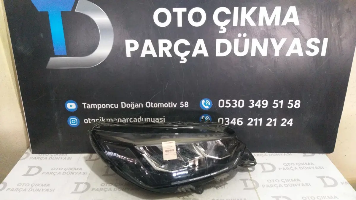 Peugeout 2008 Sağ Far 20-23