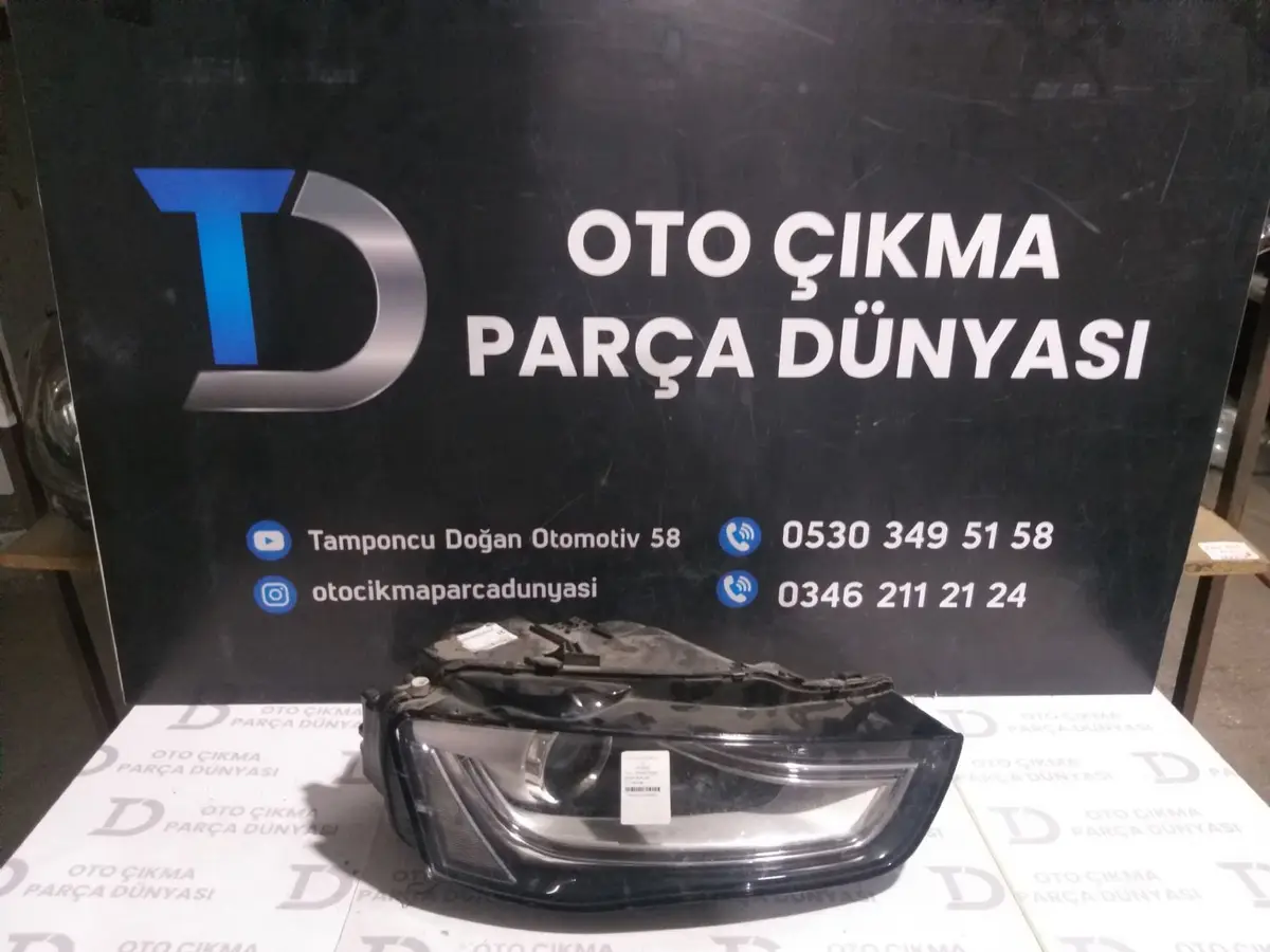 Audi A 4 Sağ Far 12-15