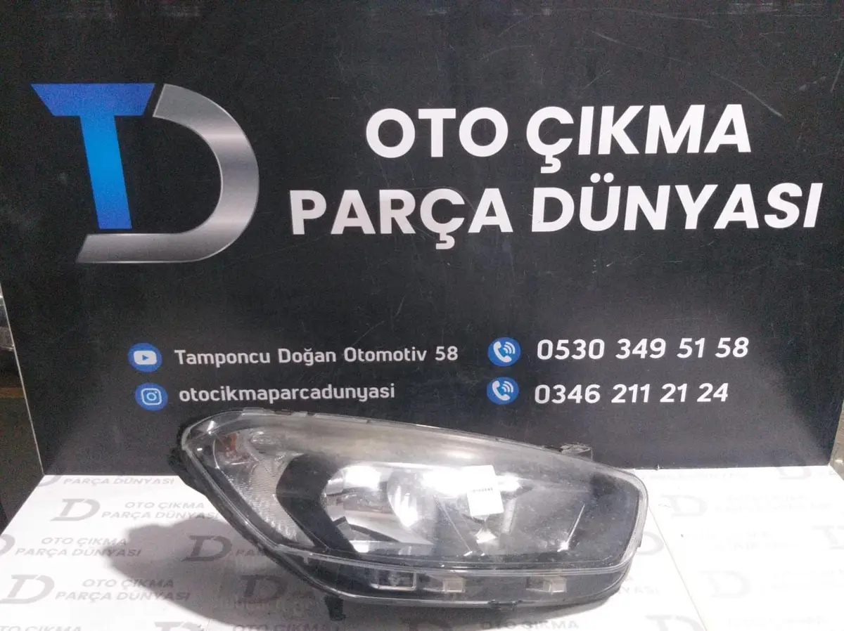 Ford Courier Sağ Far Siyah 14-18