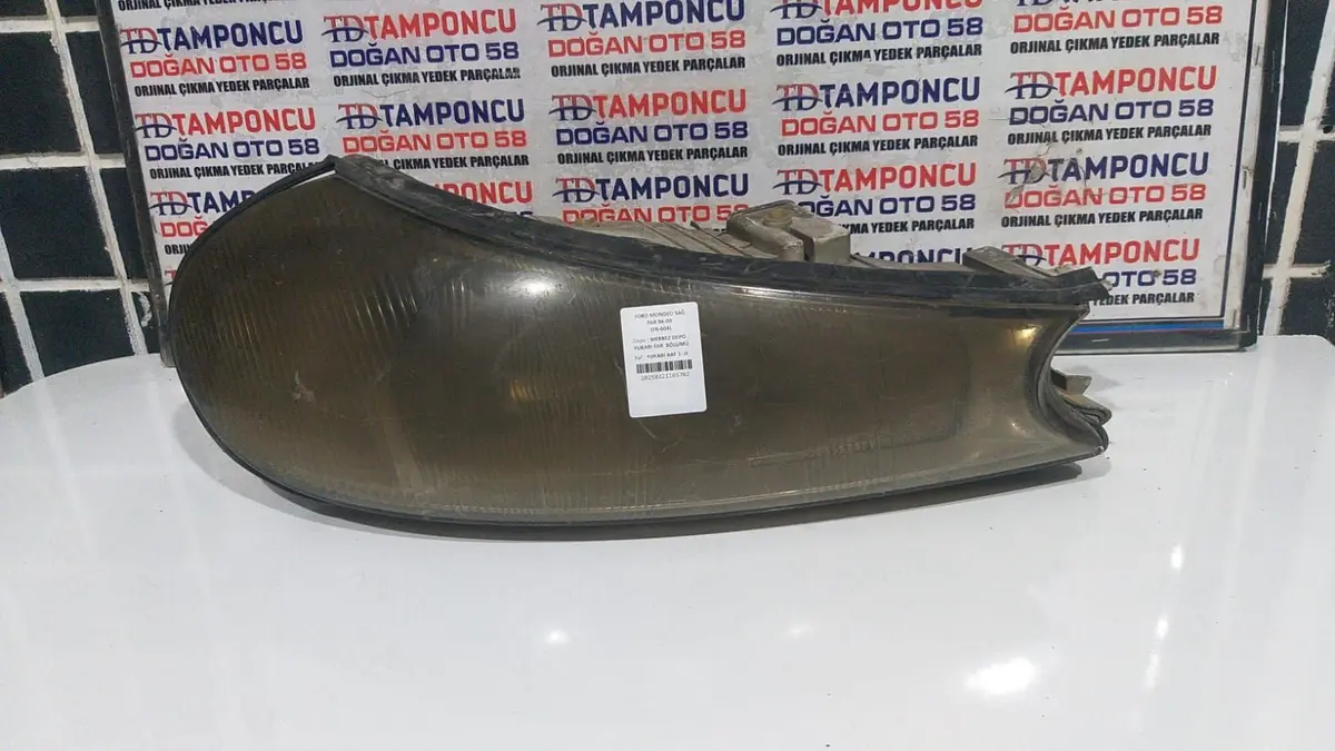 Ford Mondeo Sağ Far 96-00