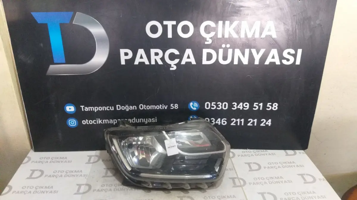 Dacia Duster Sağ Far 17-20