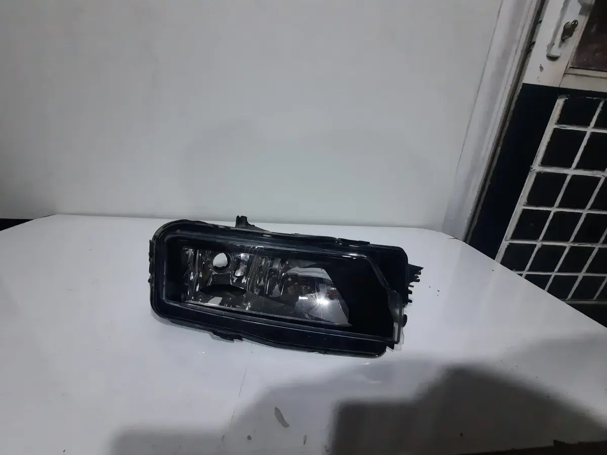 Volkswagen Caddy Sağ Sis Far 15-20