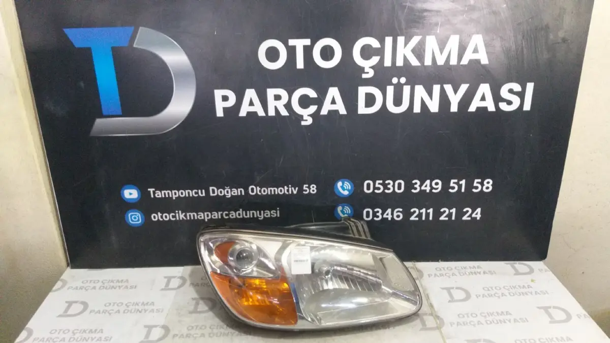 Kia Cerato Sağ Far 07-08