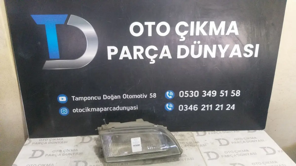 Toyota Corolla Sağ Far 92-98