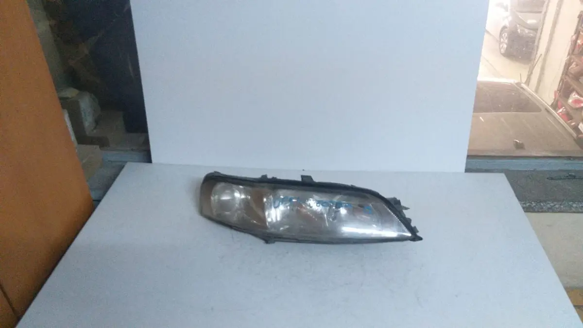 Opel Vectra B Sağ Far 98-06