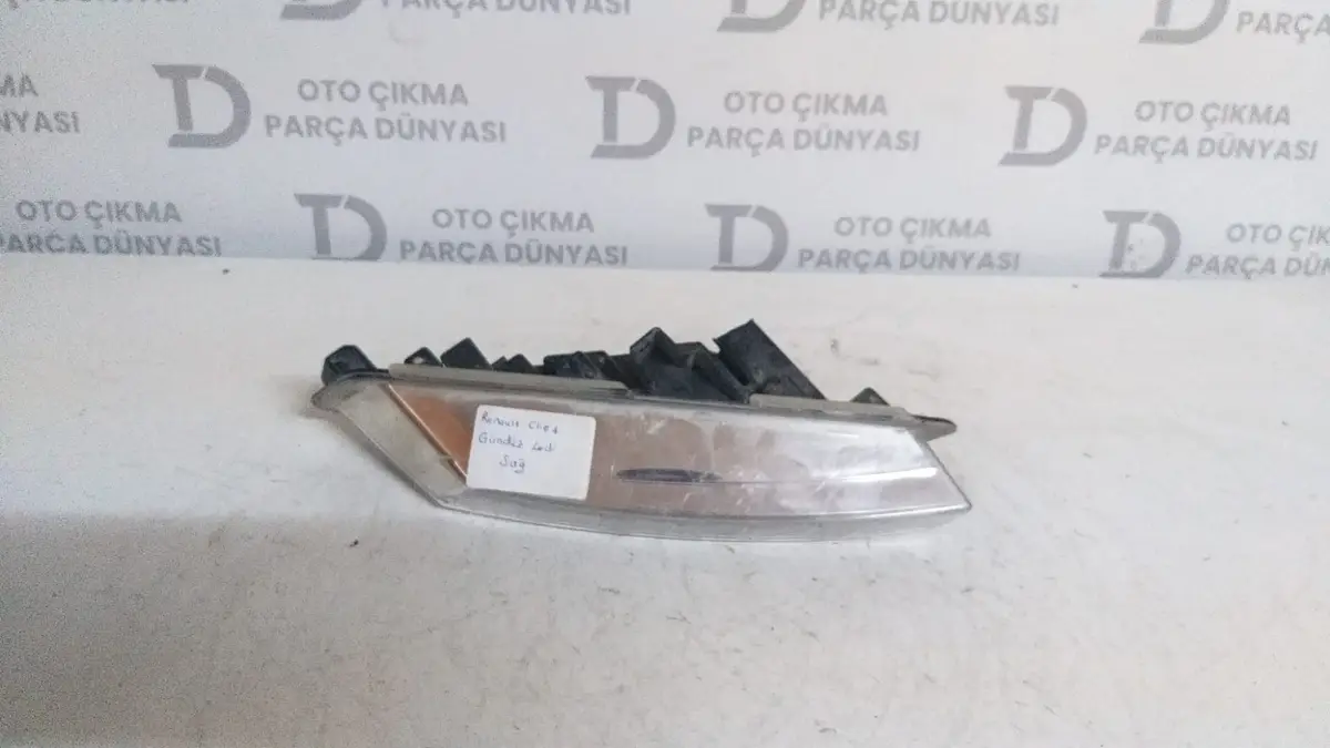 Renault Clio 4 Sağ Gündüz Ledi