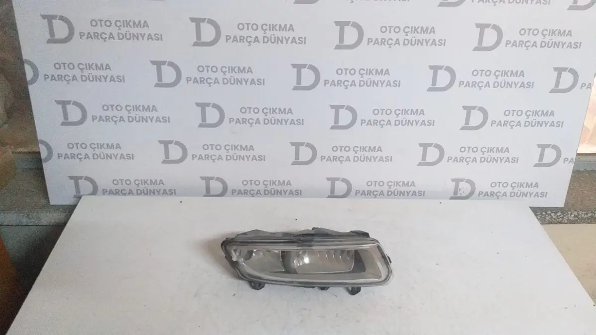 Volkswagen Polo Sağ Sis Farı