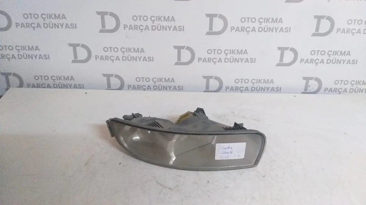 Skoda Süper B Sağ Sis Farı