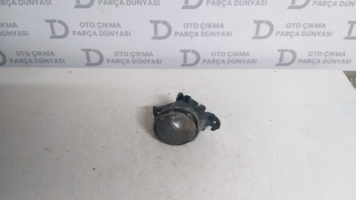 Nissan Qashqai Sağ Sis Farı