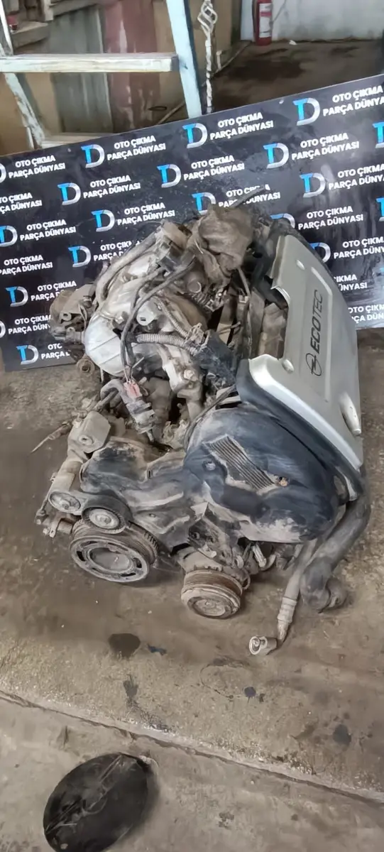 Motor Komple