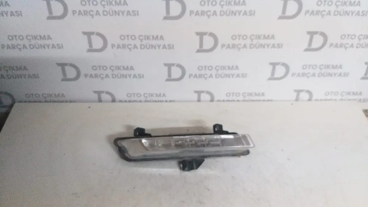 Renault Clio 4 Sağ Gündüz Ledi