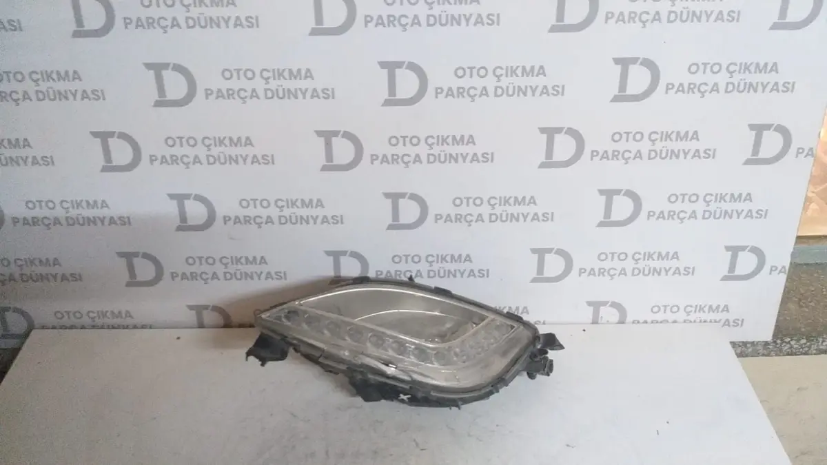 Hyundai I 30 Sol Sis Farı