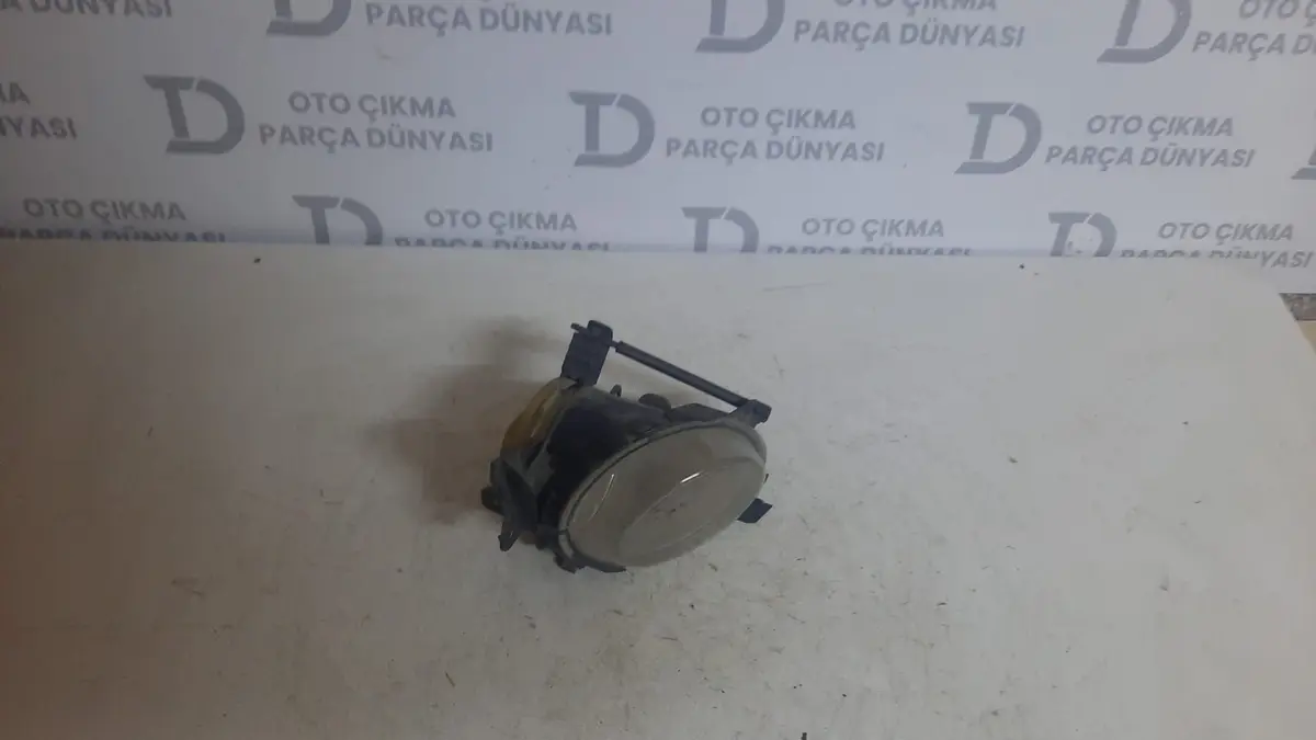 Opel Corsa Sağ Sis Farı