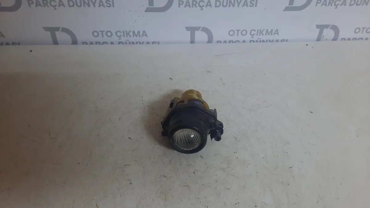 Opel Corsa Sağ Sis Farı