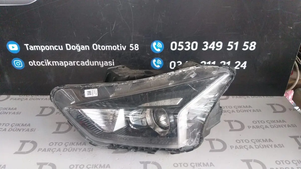 Hyundai Bayon Sol Far