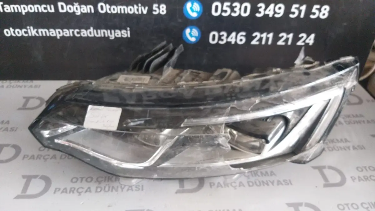 Renault Talisman Sol Far Cam Kırık Kasa Sağlam