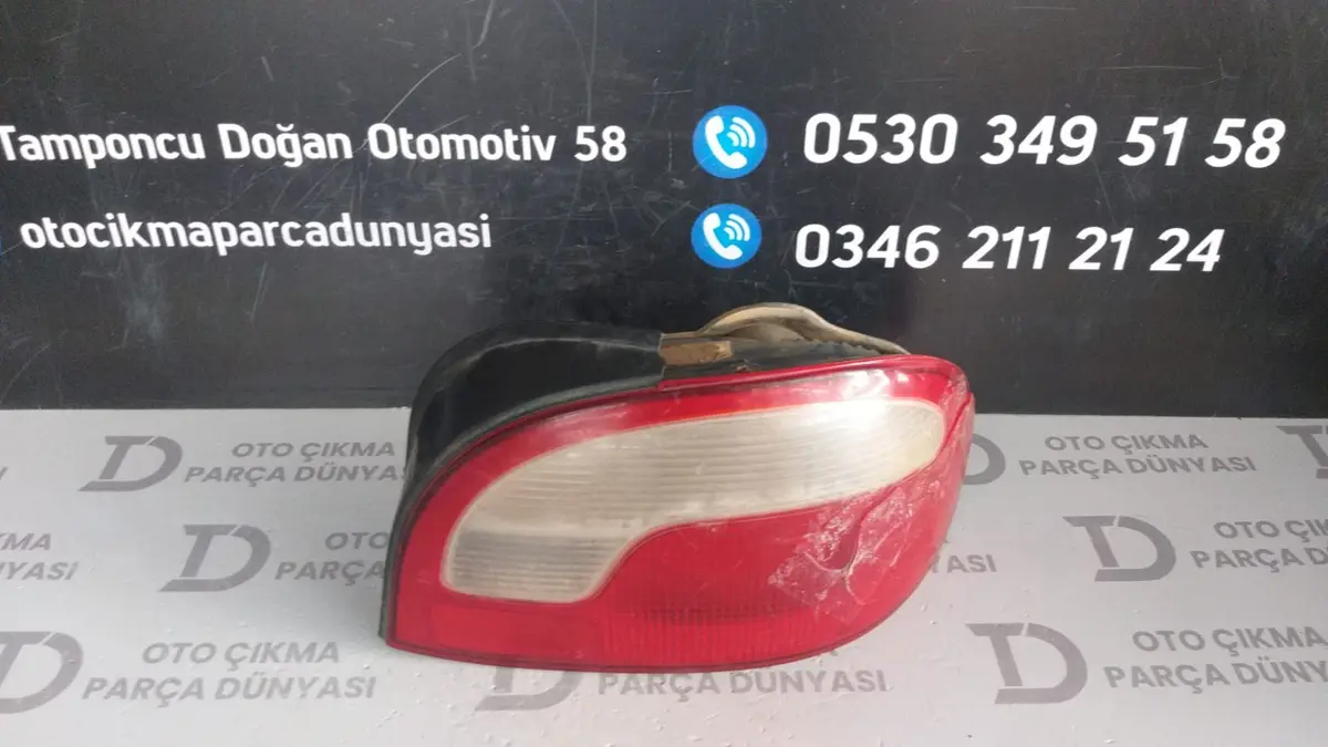 Hyundai Accent Sağ Stop Y.Kasa