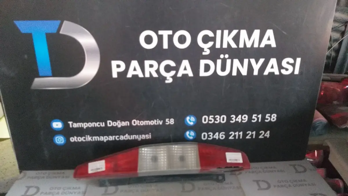 Fiat Doblo Sağ Stop 00-05