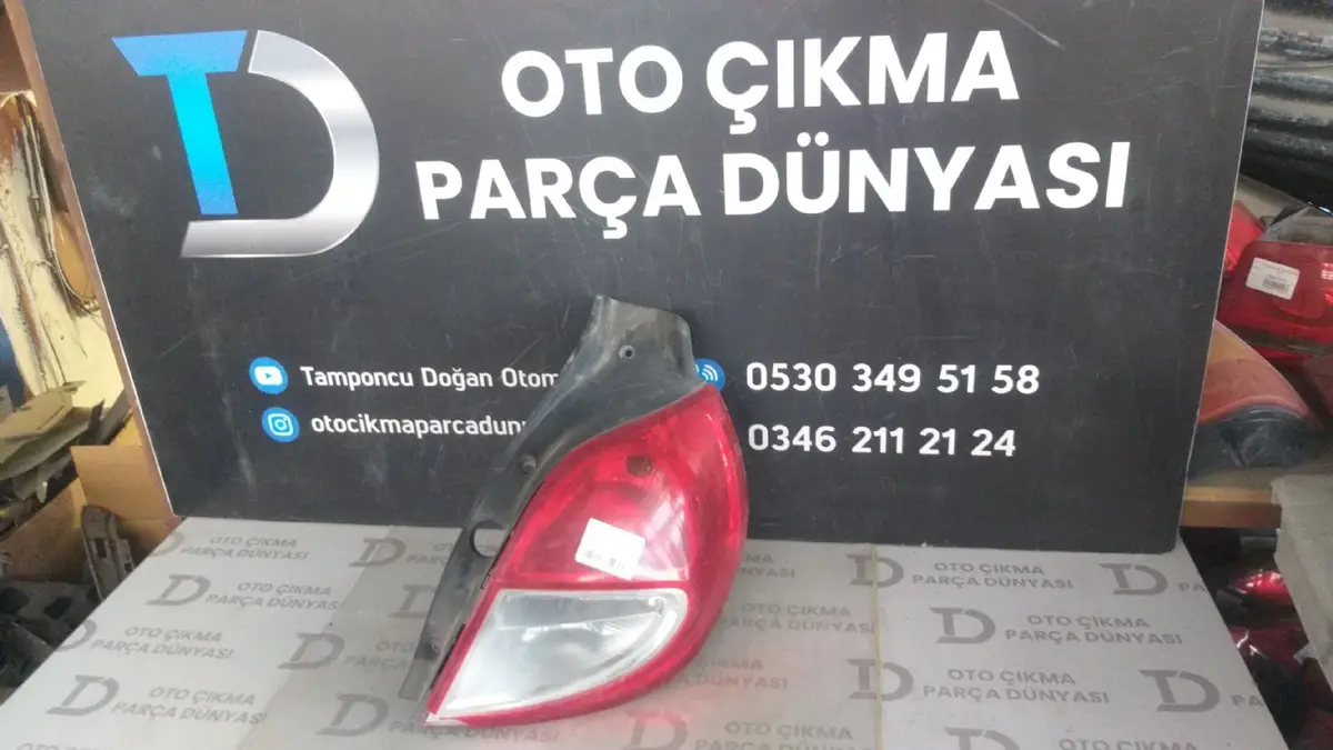 Renault Clio 3 Sağ Stop Hatchback