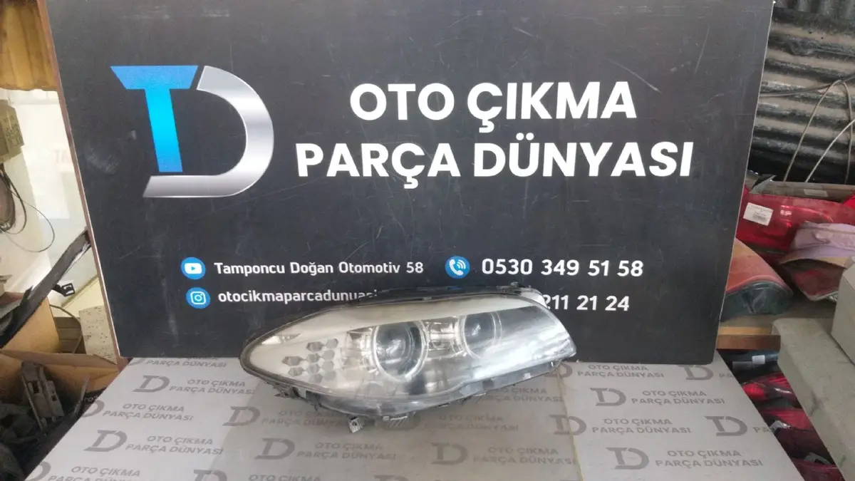 BMW 5 Serisi Sağ Far F 10 Beyinli