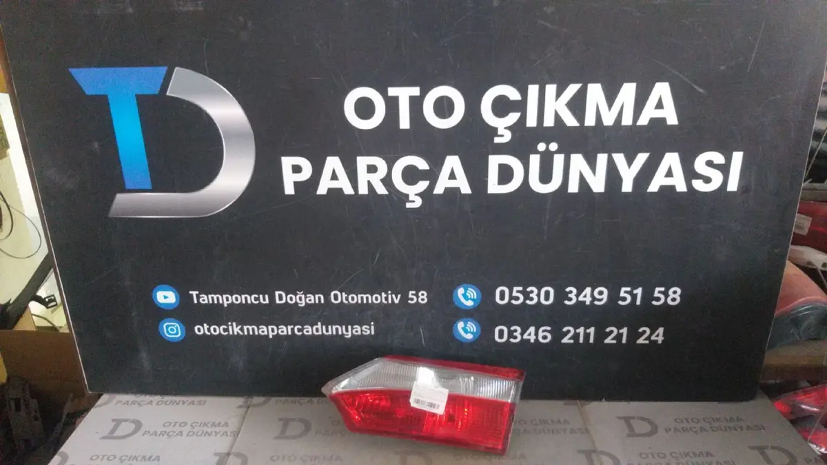 Toyota Corolla Sağ İç Stop 13-18