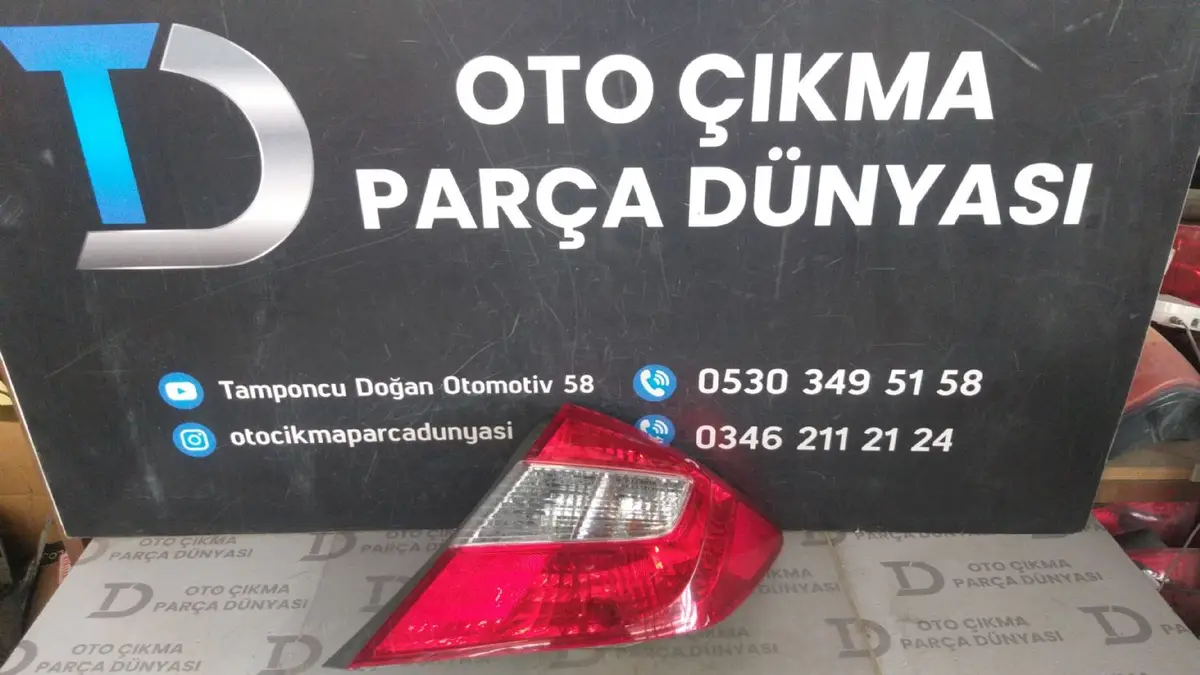 Honda Civic Sağ Dış Stop 12-18