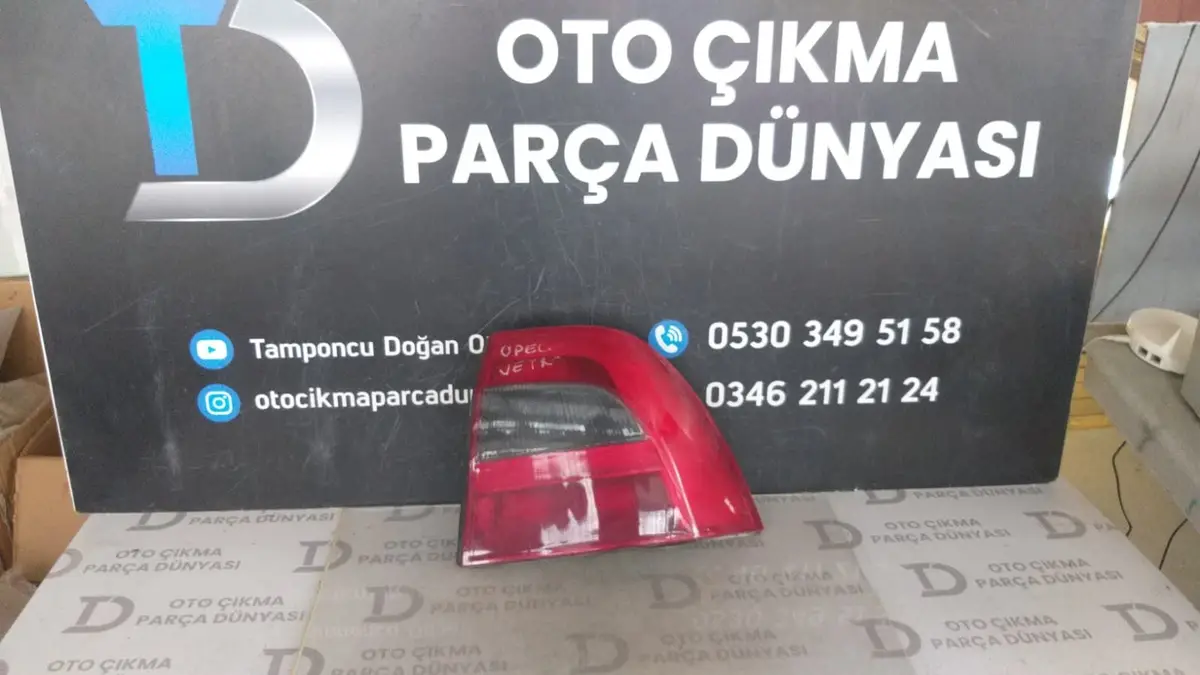 Opel Vectra B Sağ Stop Makyajlı Kasa 99-03