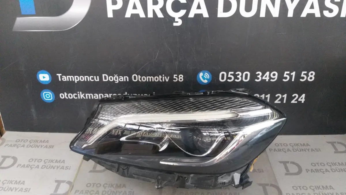 Mercedes A Serisi Sol Far W 176 15-18