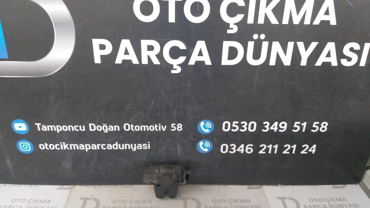Peugeot 301 Bagaj Kilit