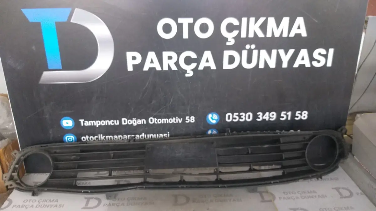Kia Optima Ön Tampon Orta Izgarası 15-17