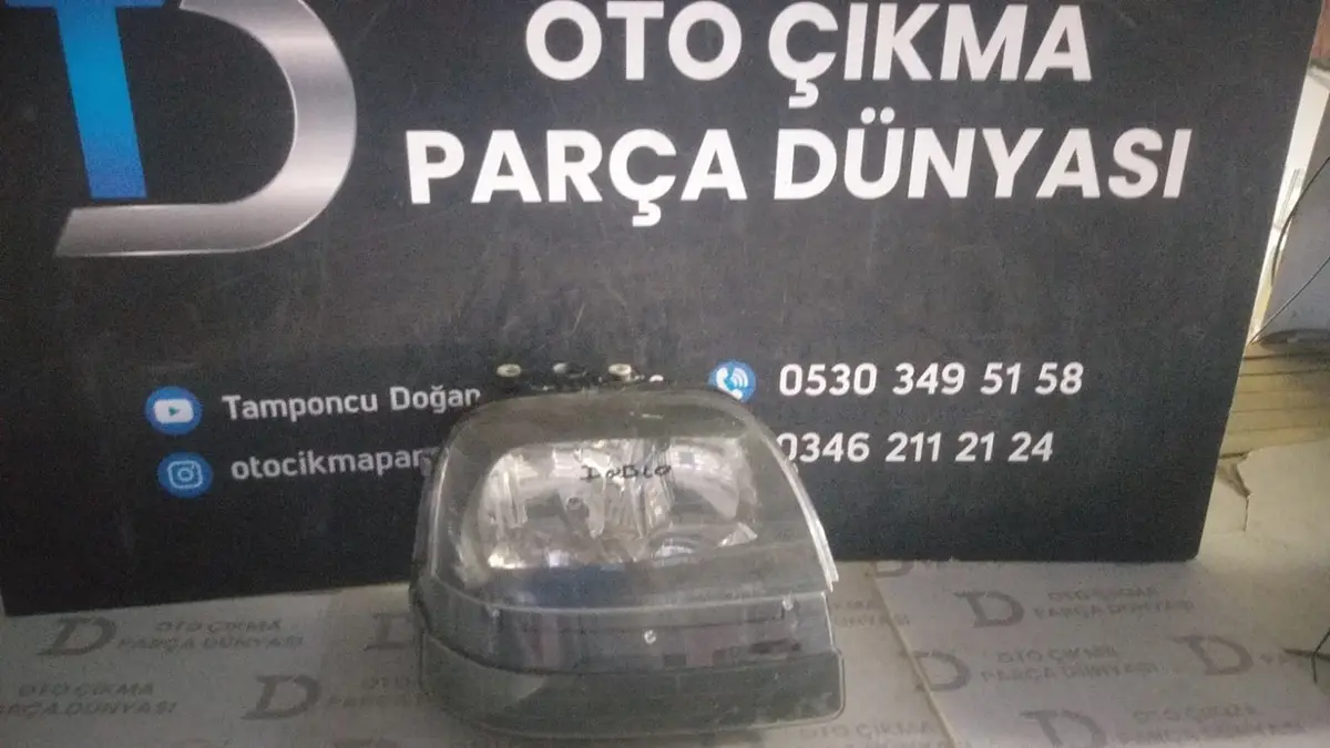 Fiat Doblo Sağ Far 01-05
