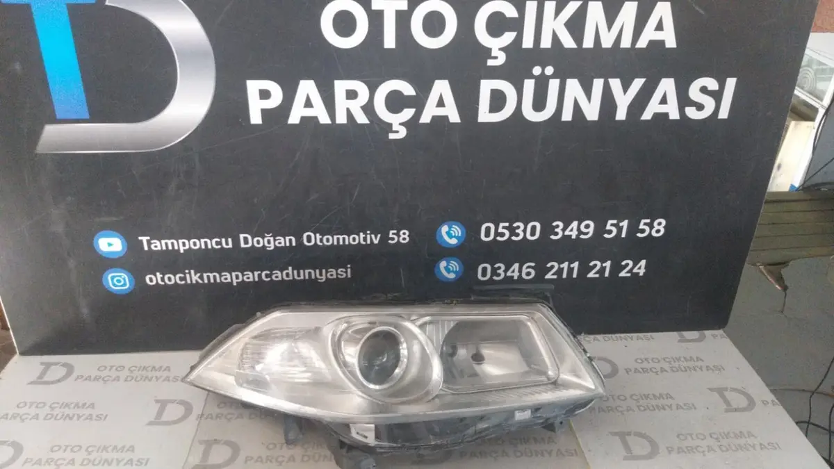 Renault Megane 2 Sağ Far Mercekli 05-09