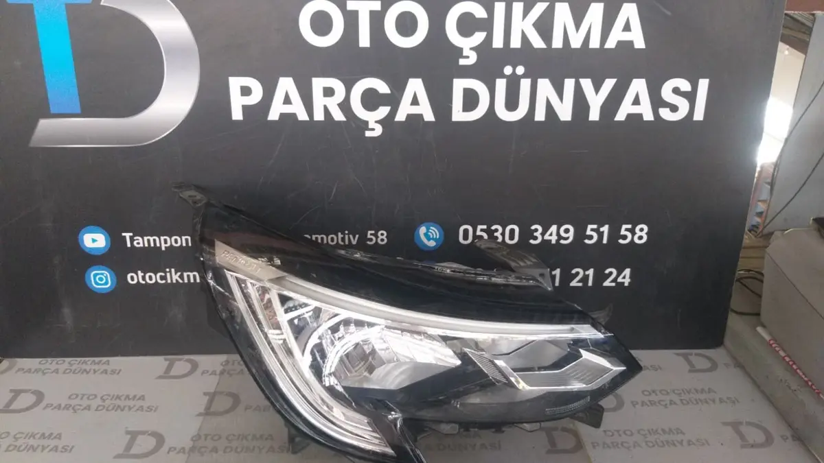 Renault Taliant Sağ Far 20-22