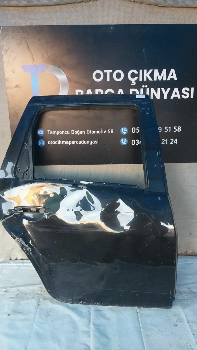 Dacia Duster Sağ Arka Kapı 13-16