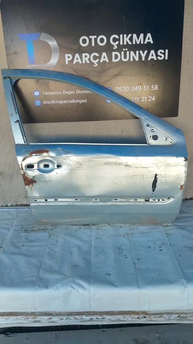 Renault Laguna 2 Sağ Ön Kapı 06-10