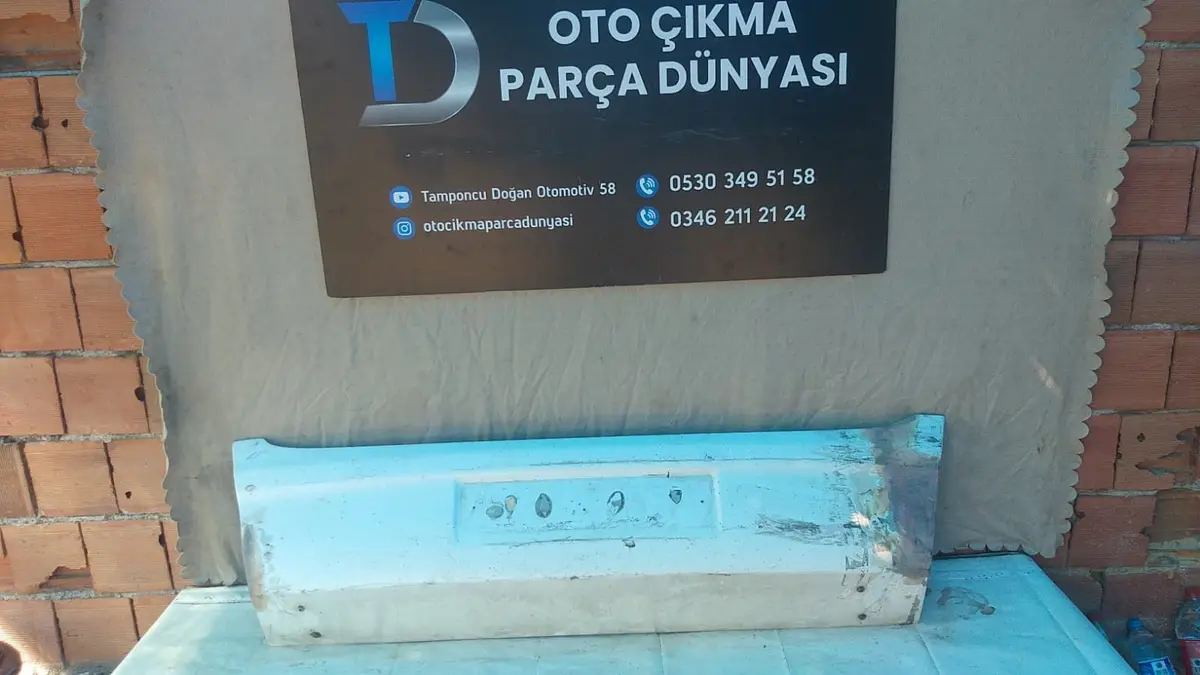 Mercedes Travego Orta Ön Tampon
