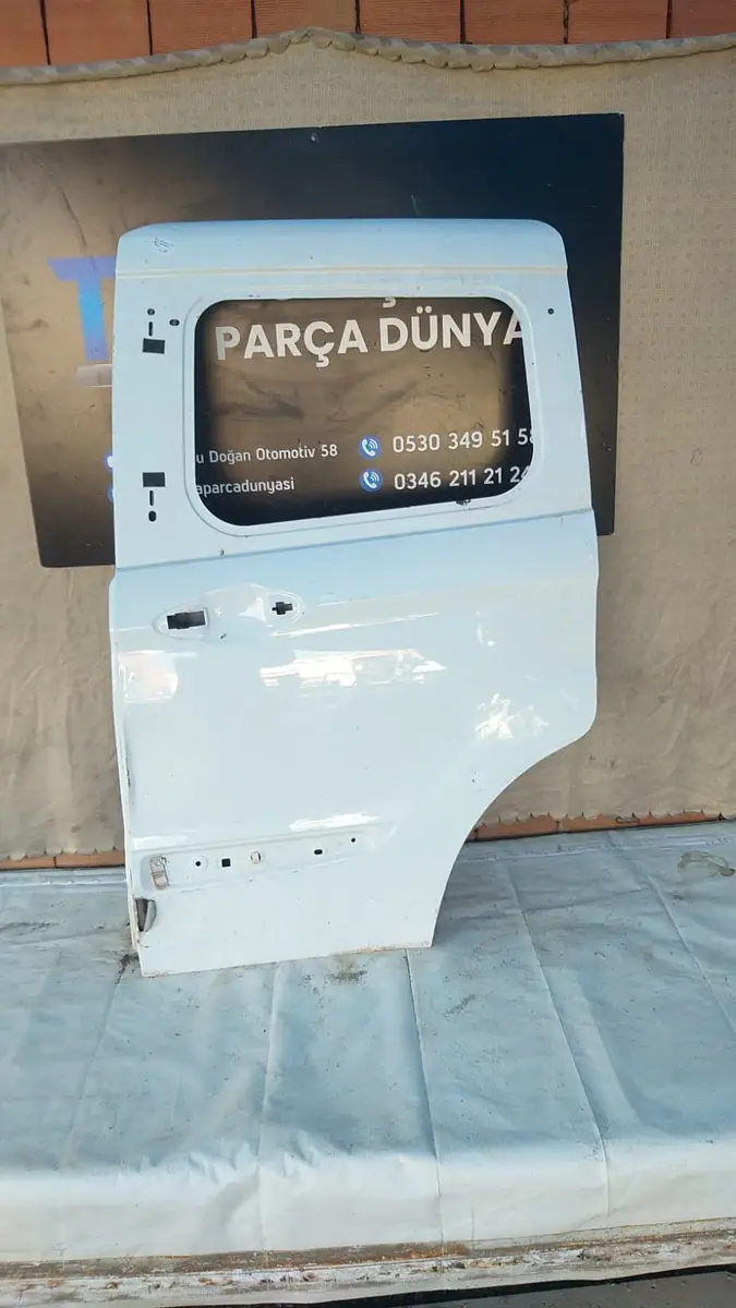 Ford Courier Sol Sürgülü Arka Kapı 13-18