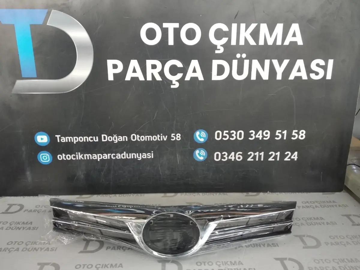 Toyota Corolla Ön Panjur (16-18)