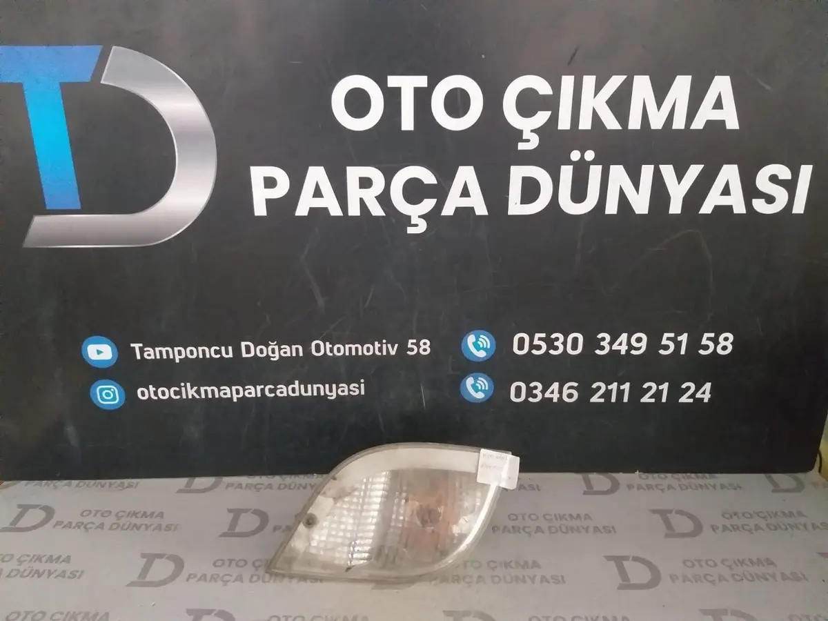 Mercedes Atego Sol Sinyal Lambası