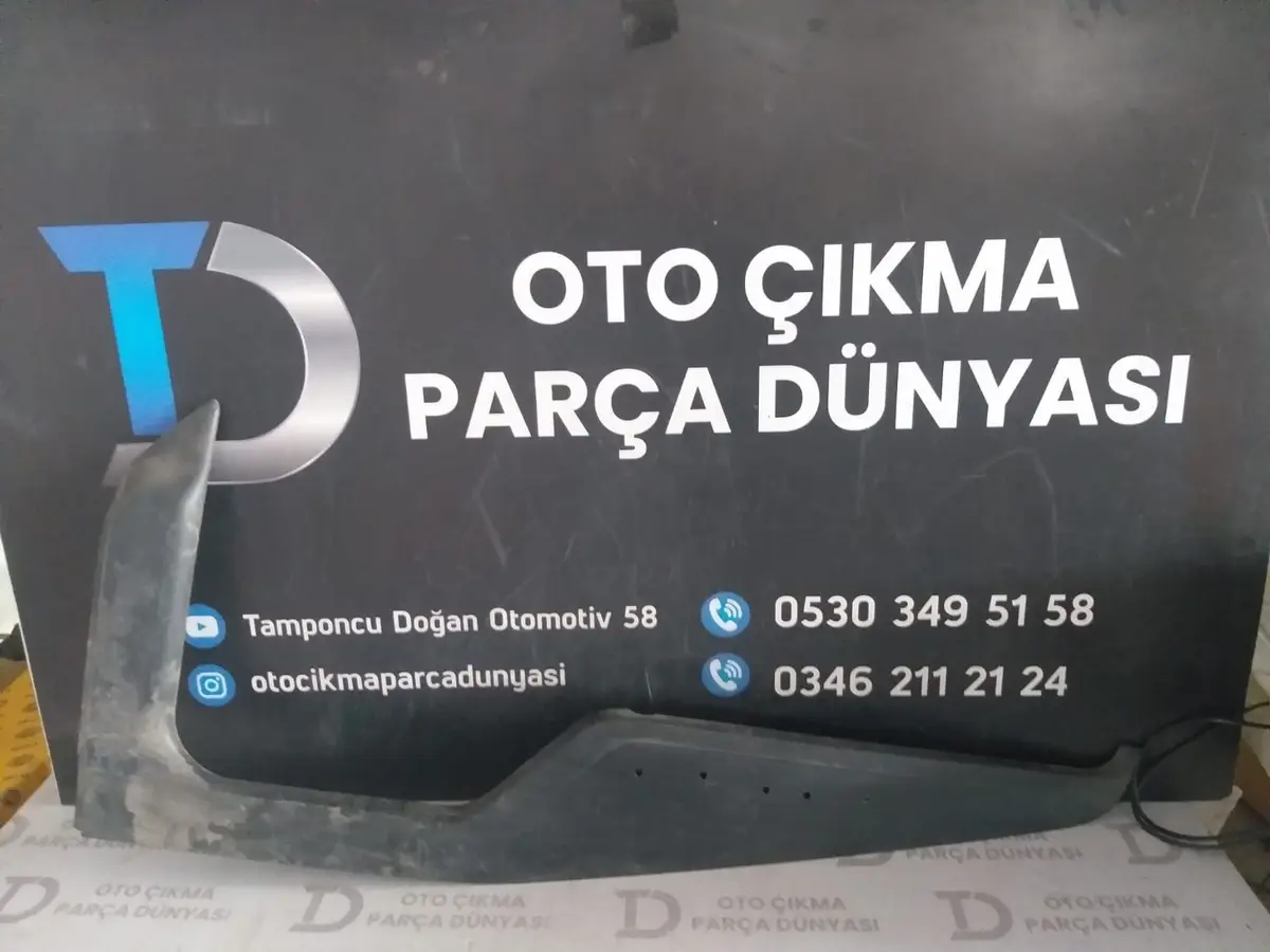 Ford Transit Sol Ön Kapı Kaplaması (06-13)