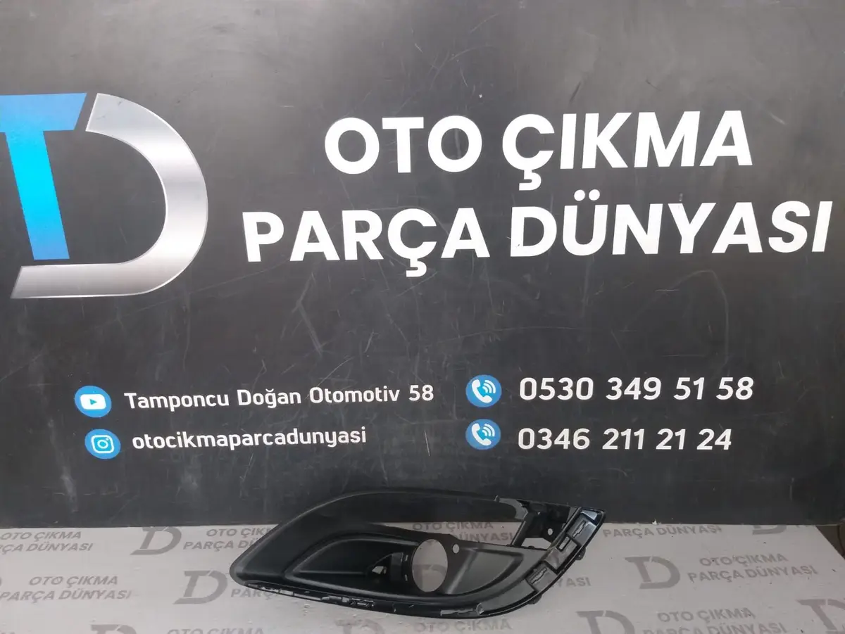Opel Astra J Sol Sis Far Kapağı