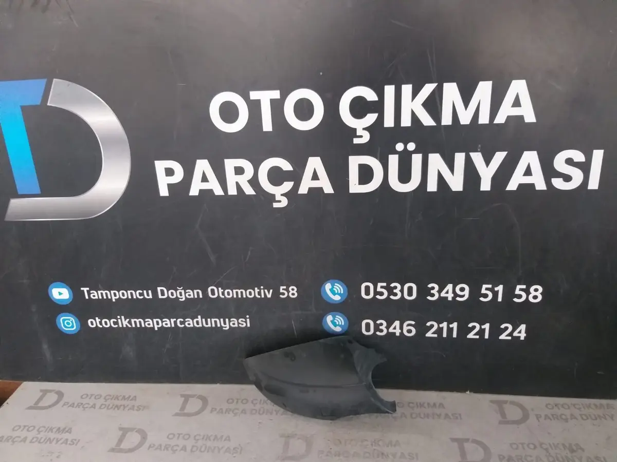 Volkswagen Transporter T6 Sol Alt Ayna Kapağı (10-16)