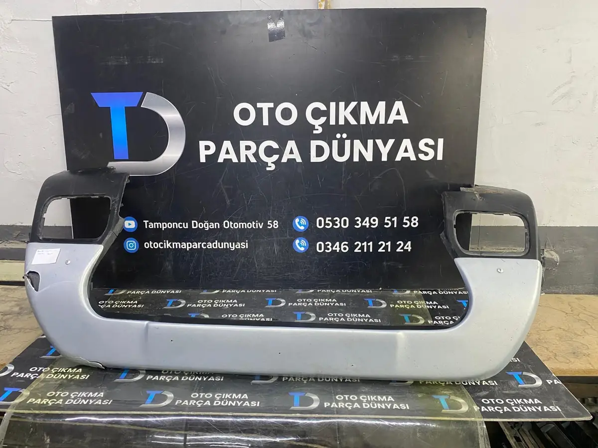 Dacia Duster Ön Tampon Bandı