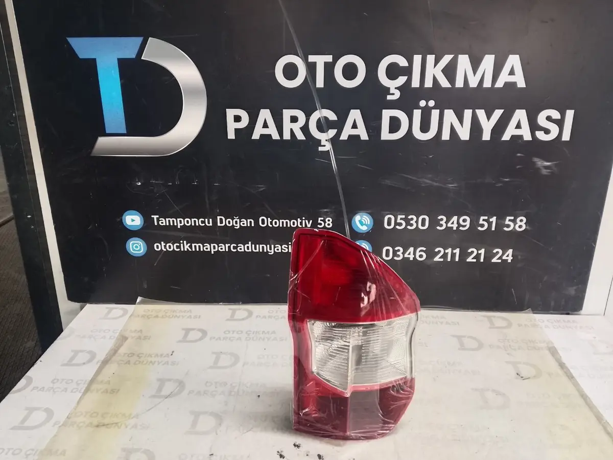 Ford Tourneo Courier Sol Arka Stop Lambası