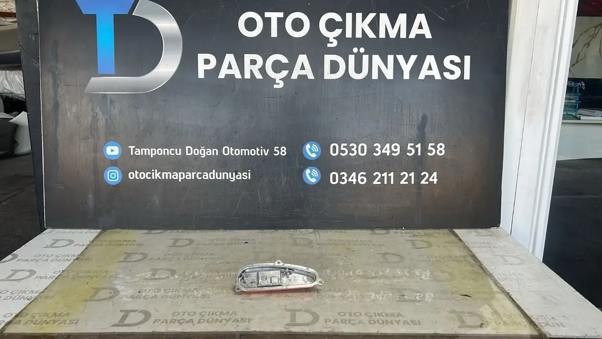 Dacia Sandero Far Beyni